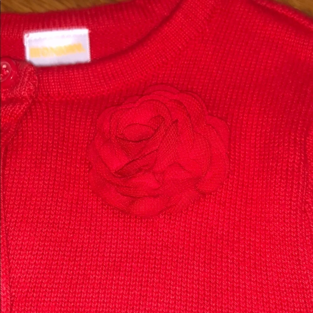 NWOT Gymboree girls red sweater and flower accent